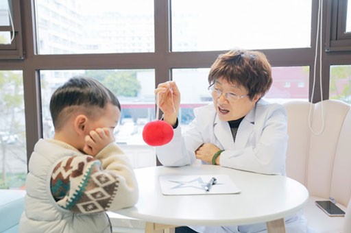 华西吴康敏教授访谈：50+年的爱与坚守，她说：一切为孩子